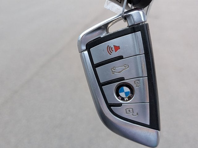 2022 BMW X7 M50i