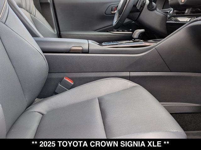 2025 Toyota Crown Signia XLE