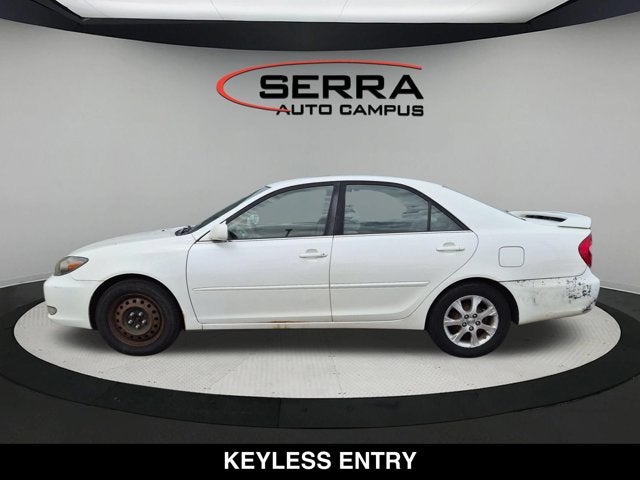 2004 Toyota Camry LE