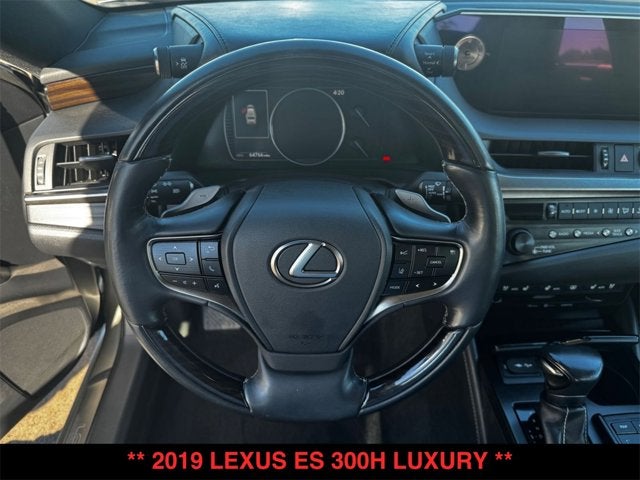 2019 Lexus ES 300h ES 300h Luxury