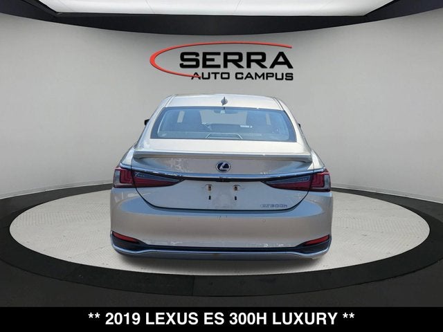 2019 Lexus ES 300h ES 300h Luxury
