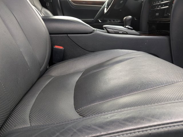 2019 Lexus LX 570 LX 570