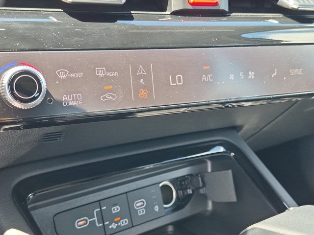 2025 Kia K5 EX