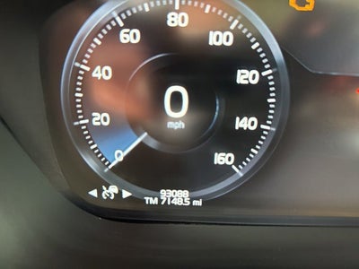 2018 Volvo XC60 Momentum