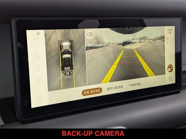 2023 Land Rover Defender SE