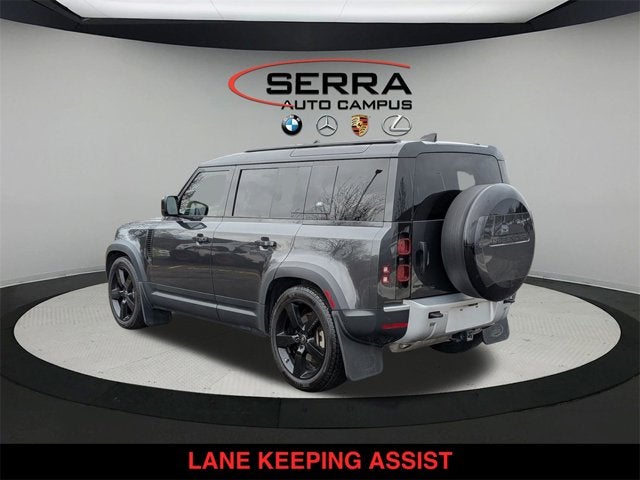 2023 Land Rover Defender SE