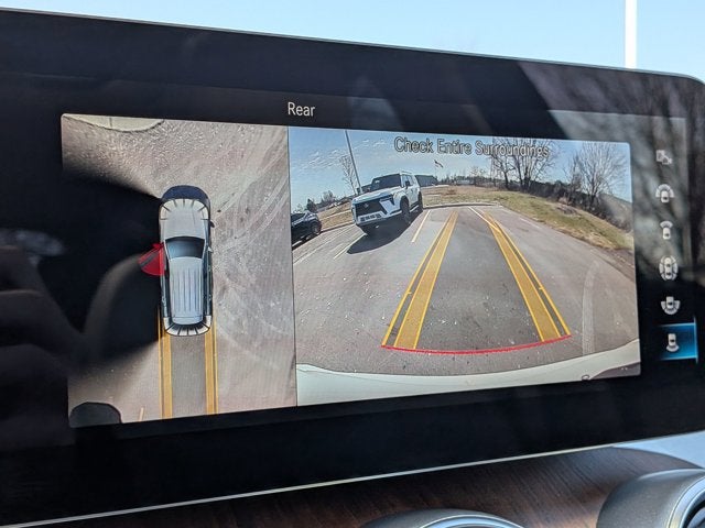 2022 Mercedes-Benz GLC 300 GLC 300