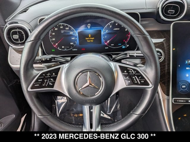 2023 Mercedes-Benz GLC 300 GLC 300