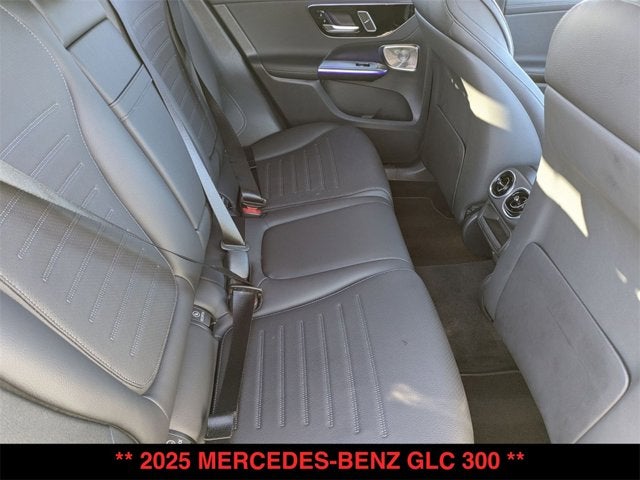 2025 Mercedes-Benz GLC 300 GLC 300