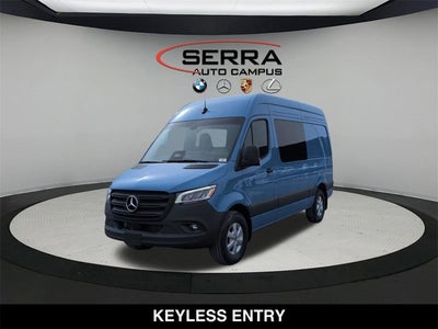 2026 Mercedes-Benz Sprinter Crew Van 2500 Standard Roof I4 Diesel HO 144" RWD