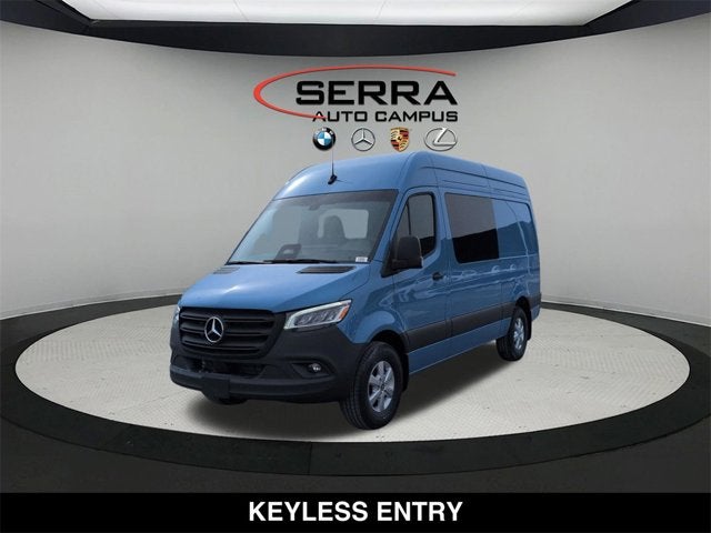 2026 Mercedes-Benz Sprinter Crew Van 2500 Standard Roof I4 Diesel HO 144" RWD