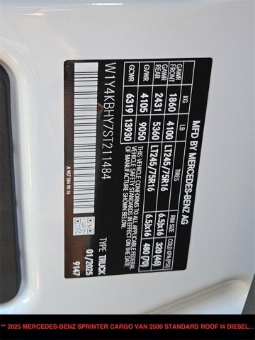 2025 Mercedes-Benz Sprinter Cargo Van 2500 Standard Roof I4 Diesel 144" RWD