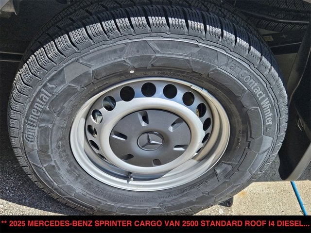 2025 Mercedes-Benz Sprinter Cargo Van 2500 Standard Roof I4 Diesel 144" RWD