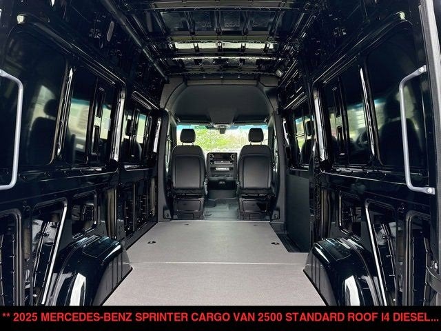 2025 Mercedes-Benz Sprinter Cargo Van 2500 Standard Roof I4 Diesel 144" RWD