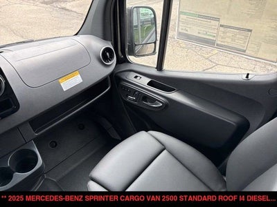 2025 Mercedes-Benz Sprinter Cargo Van 2500 Standard Roof I4 Diesel 144" RWD