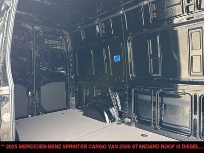 2025 Mercedes-Benz Sprinter Cargo Van 2500 Standard Roof I4 Diesel HO 144" RWD