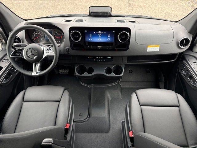 2025 Mercedes-Benz Sprinter Cargo Van 2500 Standard Roof I4 Diesel HO 144" RWD