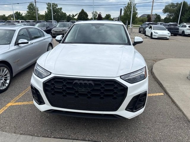 2023 Audi Q5 S line Premium Plus