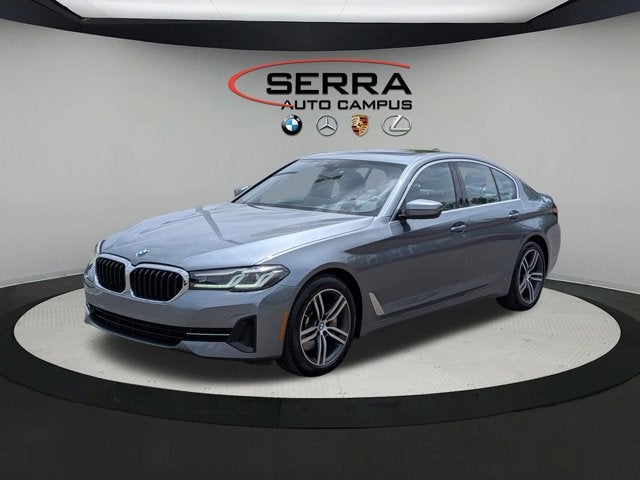 2022 BMW 5 Series 530i xDrive Sedan's photo