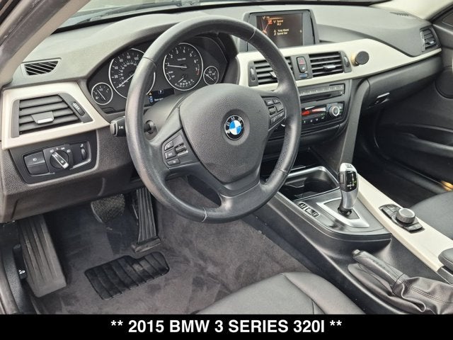 2015 BMW 3 Series 320i