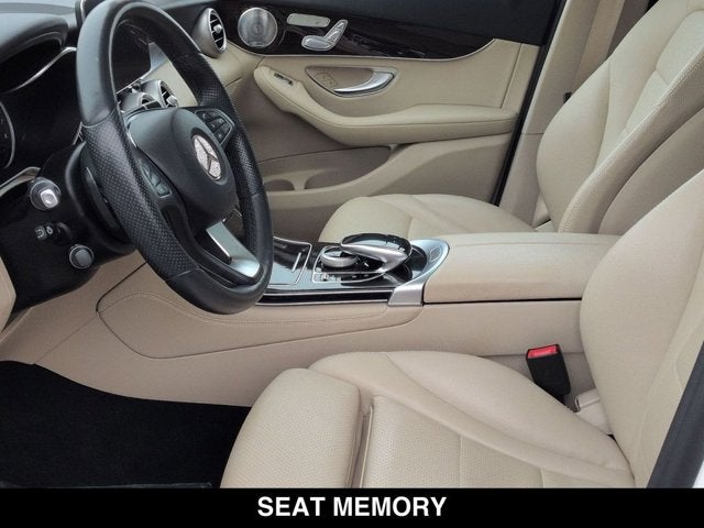 2018 Mercedes-Benz GLC 300 GLC 300