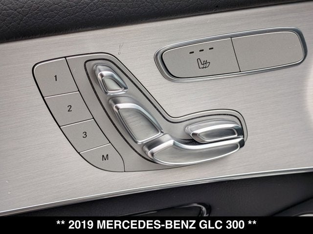 2019 Mercedes-Benz GLC 300 GLC 300