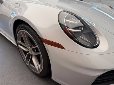 2025 Porsche 911 Carrera