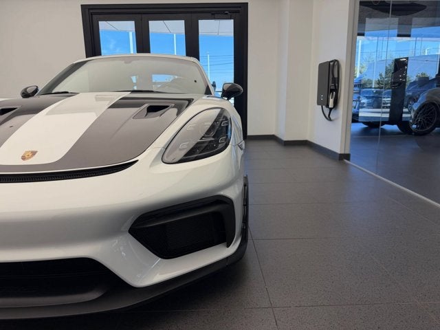 2025 Porsche 718 Cayman GT4 RS