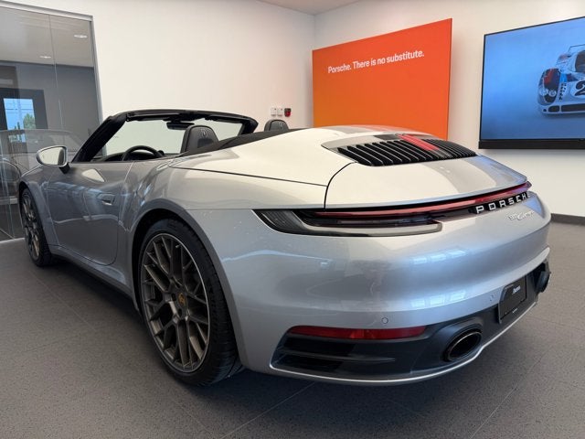 2020 Porsche 911 Carrera