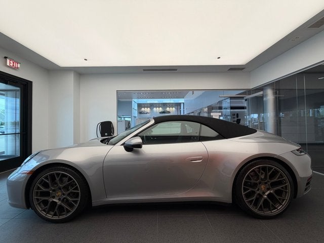 2020 Porsche 911 Carrera