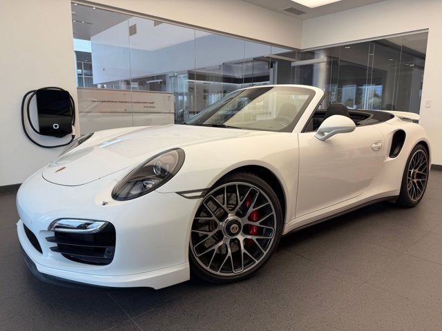 2014 Porsche 911 Turbo Cabriolet's photo