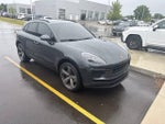 2022 Porsche Macan Base