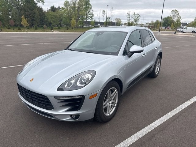 2017 Porsche Macan Base