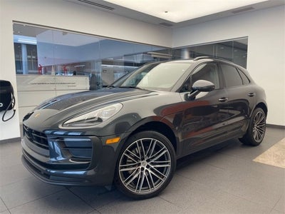 2025 Porsche Macan Base