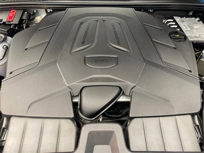 2025 Porsche Cayenne Base