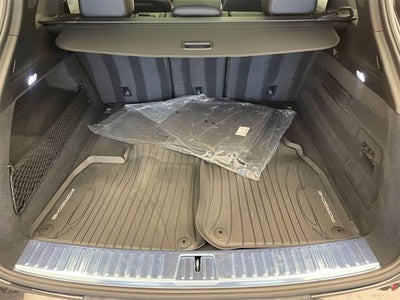 2025 Porsche Cayenne Base