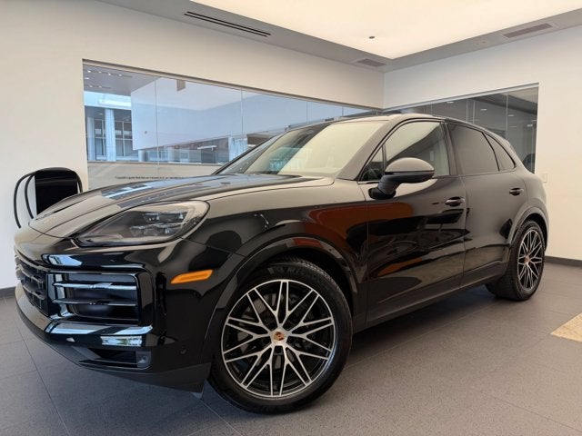 2026 Porsche Cayenne -'s photo