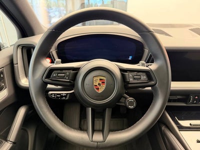 2024 Porsche Cayenne Base