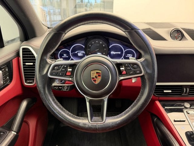 2023 Porsche Cayenne Platinum Edition