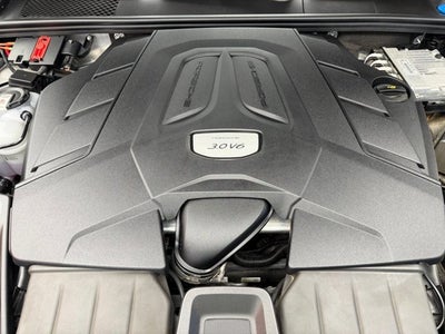 2023 Porsche Cayenne Platinum Edition