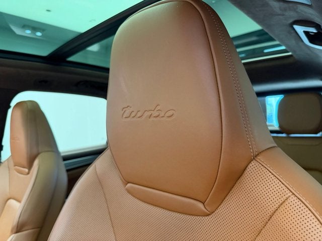 2023 Porsche Cayenne Turbo