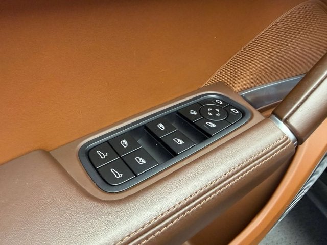 2023 Porsche Cayenne Turbo