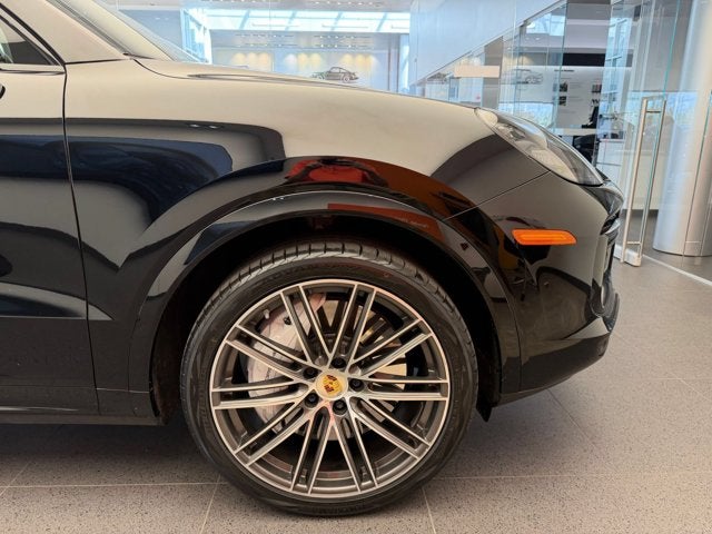 2023 Porsche Cayenne Turbo