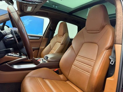 2023 Porsche Cayenne Turbo