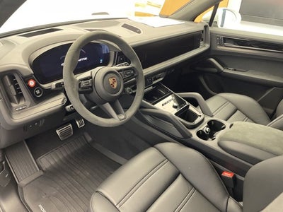 2026 Porsche Cayenne GTS