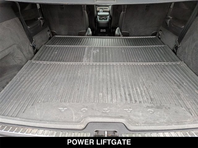 2024 Volvo XC90 Ultimate Bright Theme