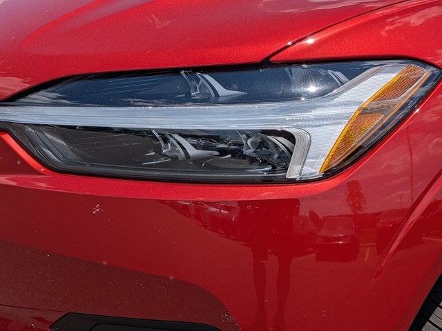 2021 Volvo XC60 Momentum